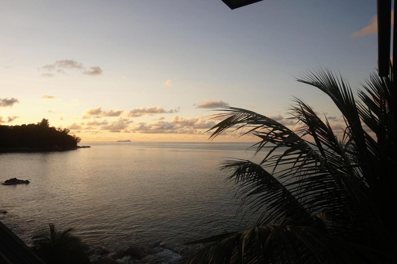 Maka Bay Self Catering Apartment วิกตอเรีย ภายนอก รูปภาพ