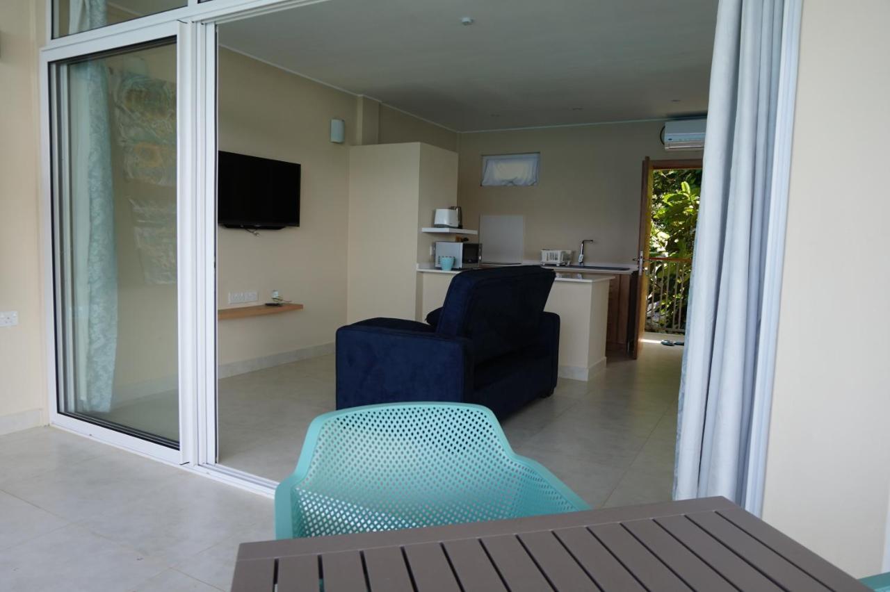 Maka Bay Self Catering Apartment วิกตอเรีย ภายนอก รูปภาพ