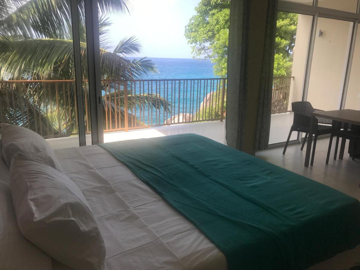 Maka Bay Self Catering Apartment วิกตอเรีย ภายนอก รูปภาพ