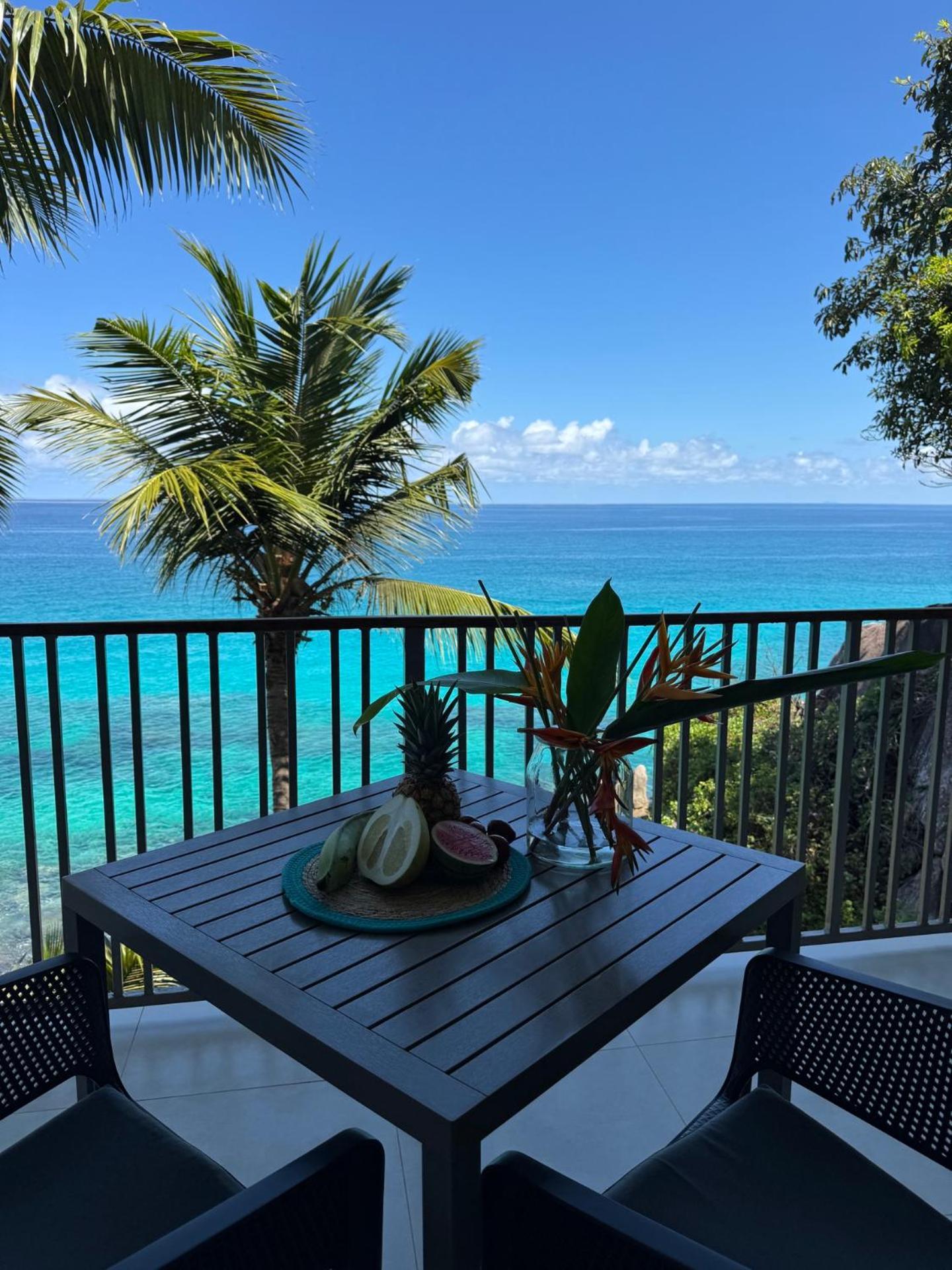 Maka Bay Self Catering Apartment วิกตอเรีย ภายนอก รูปภาพ
